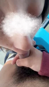 [原创]新婚少妇隔一天又来找我，见面直接鸡巴飞机杯